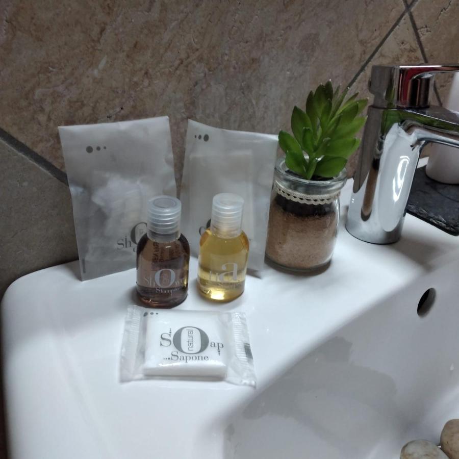 Rainbow Sweet Rooms Valmontone Ngoại thất bức ảnh