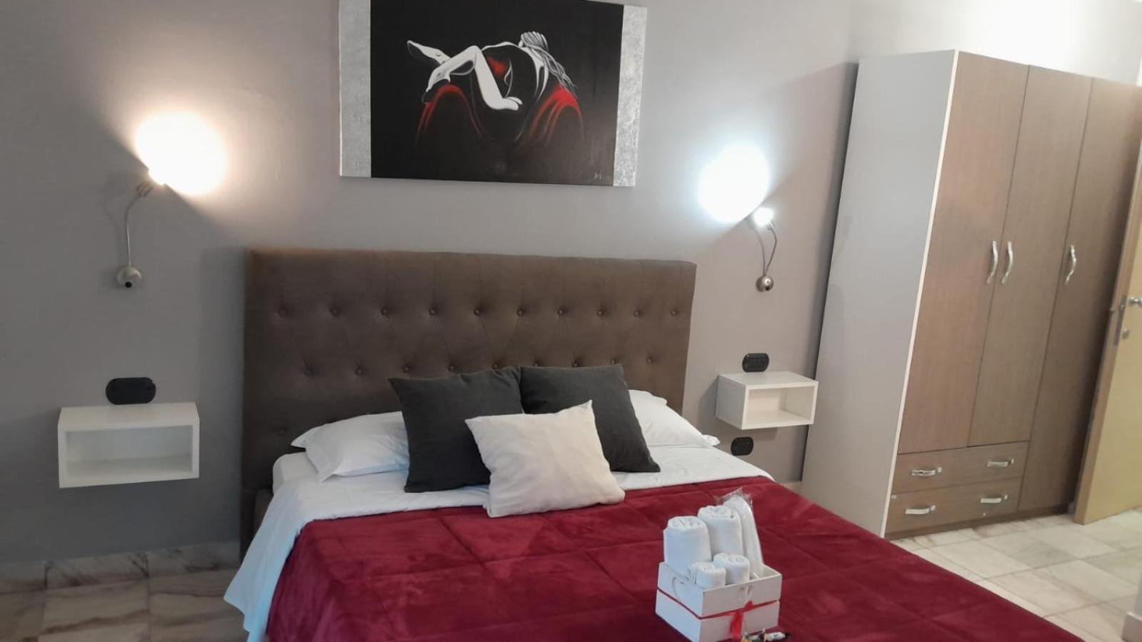 Rainbow Sweet Rooms Valmontone Ngoại thất bức ảnh