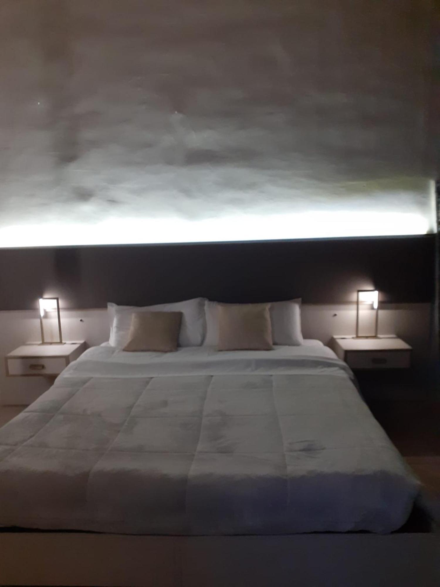 Rainbow Sweet Rooms Valmontone Ngoại thất bức ảnh